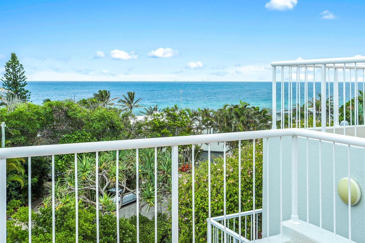 Apartment Comfortable & Stylish With Rooftop Sunshine Beach