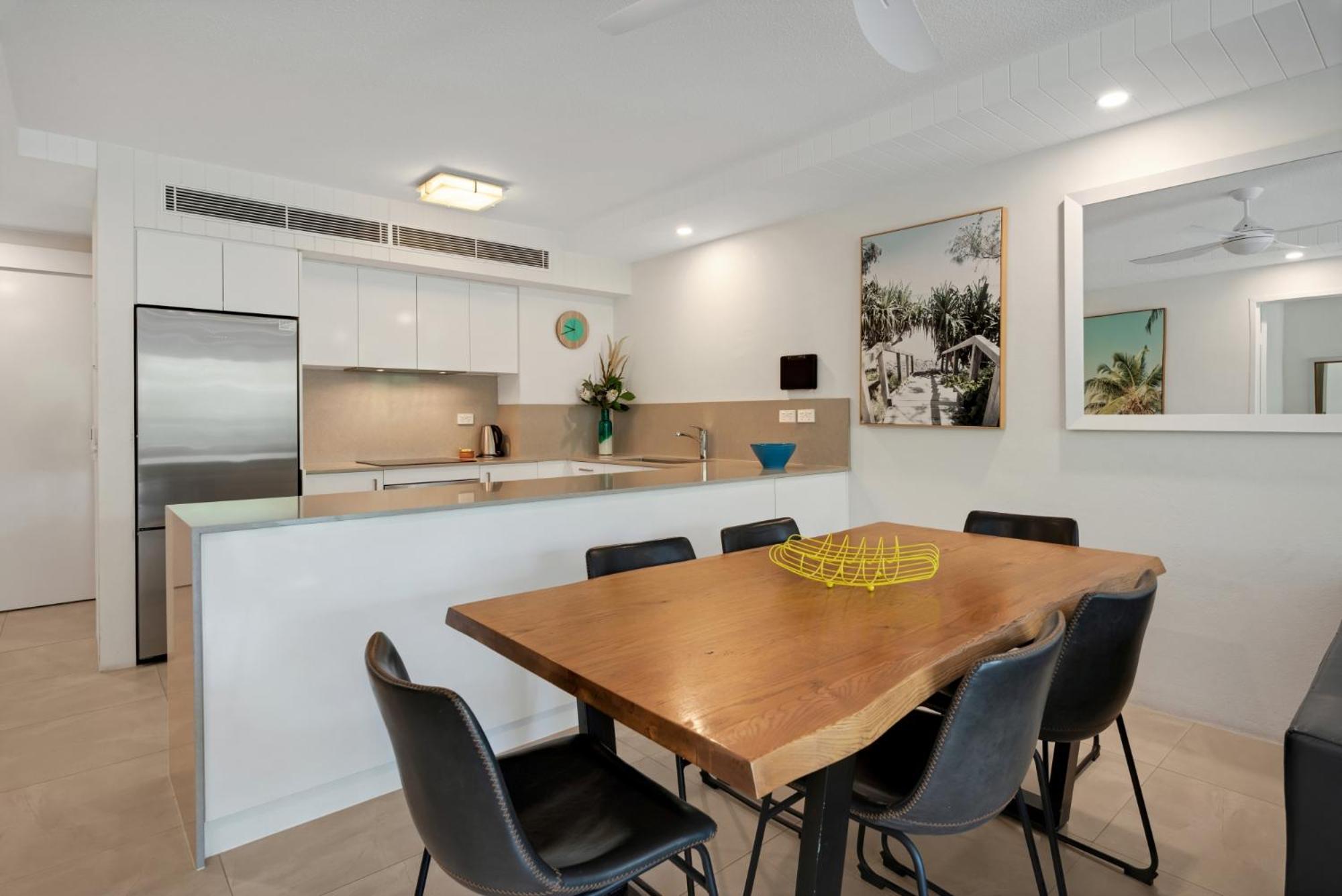 Headland Views Apartment