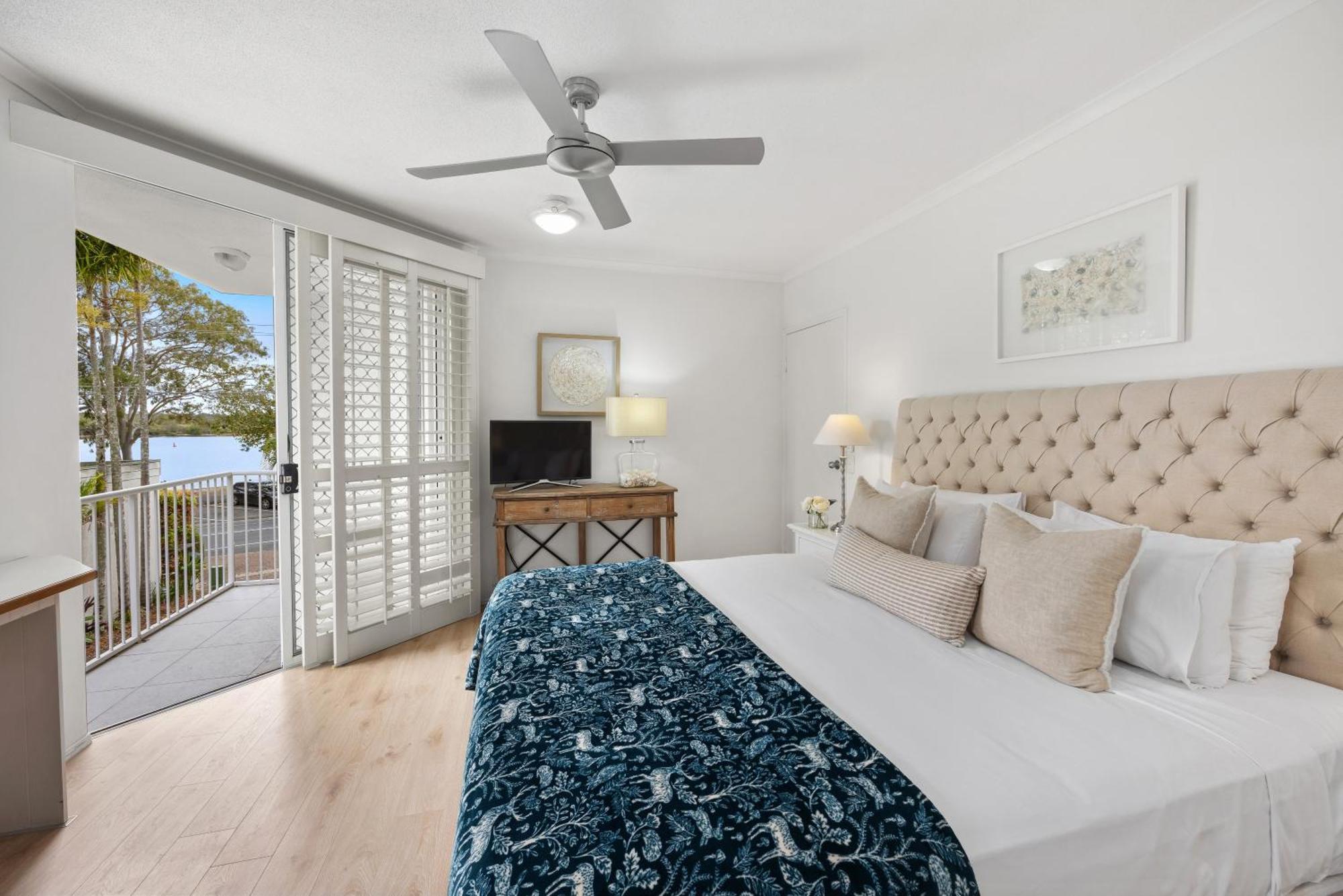 Noosa Outrigger Noosaville
