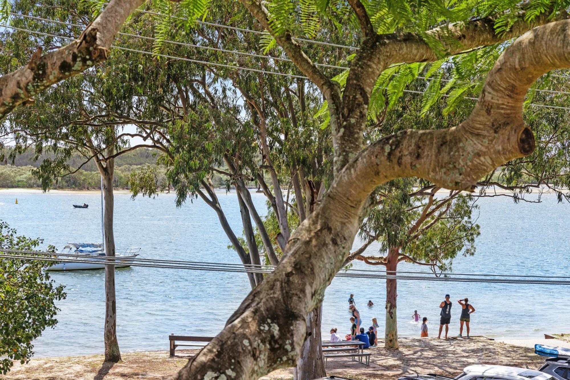 Noosa Outrigger