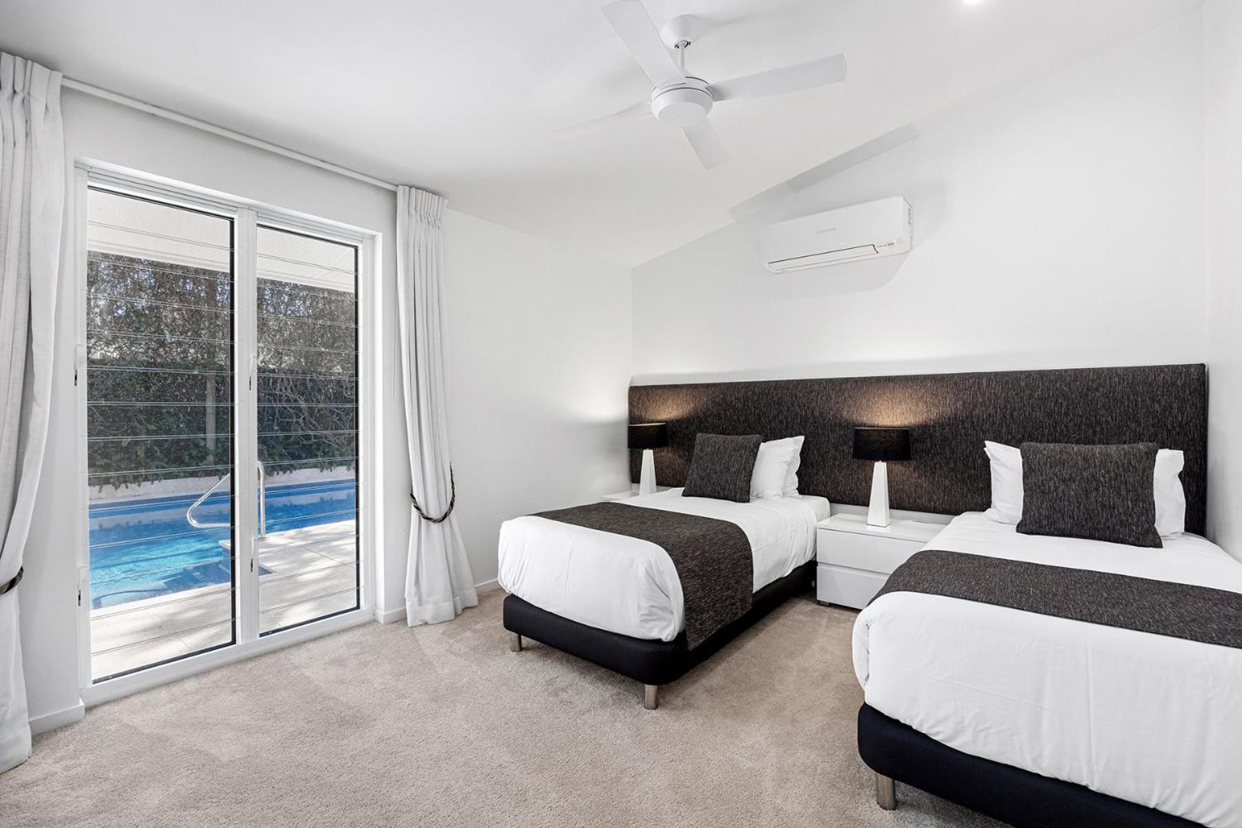 Family & Pet-friendly Luxury Near Hastings St Holiday home Noosa Heads