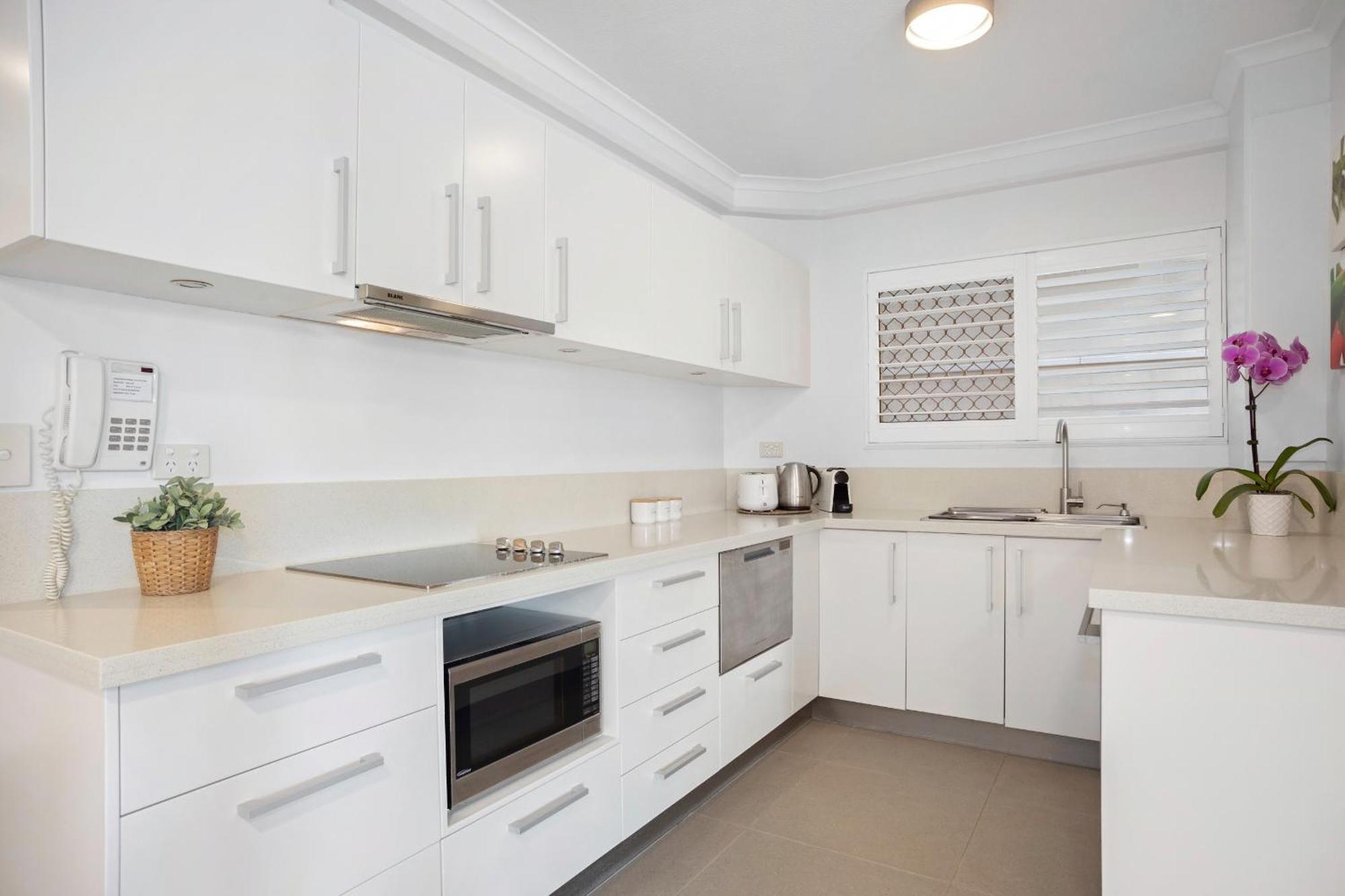Aparthotel #2 Hastings Street 4*