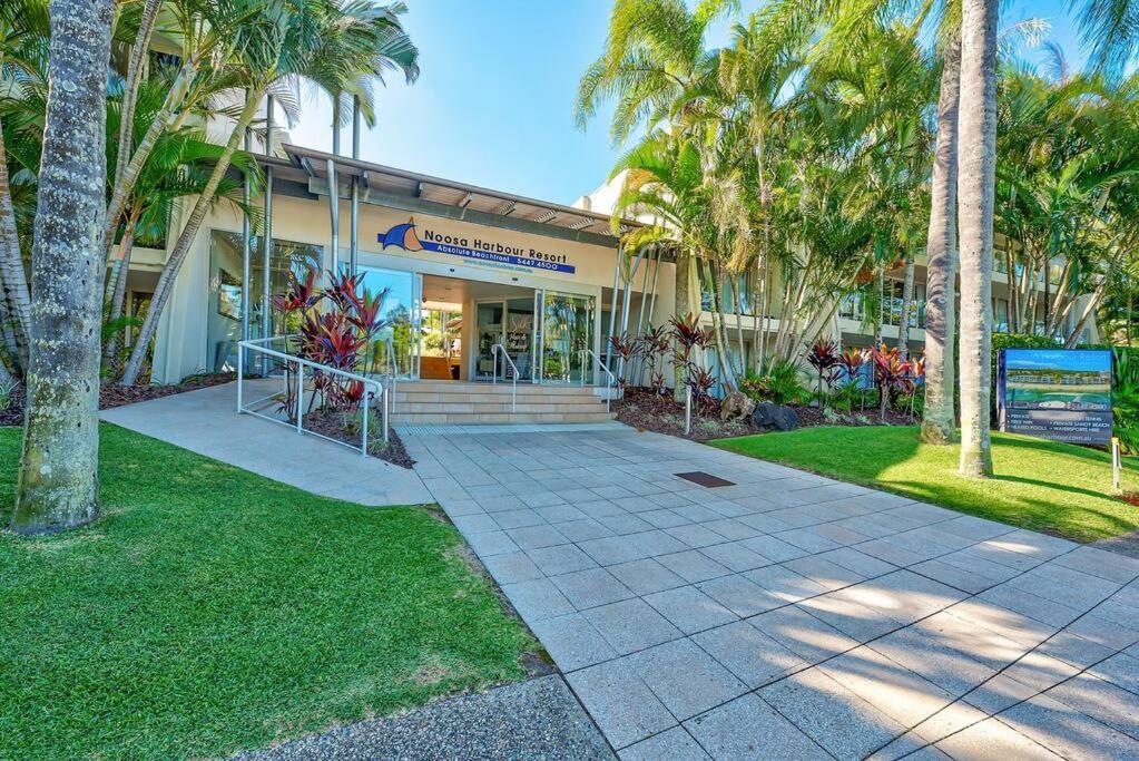 Dreaming In Luxury Beachside Noosa Heads