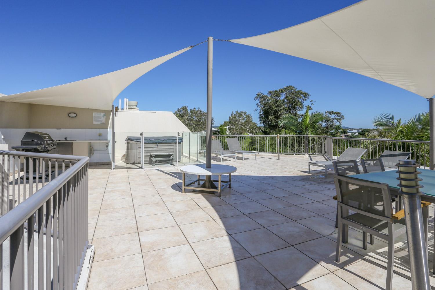 Noosa Tropicana Aparthotel Noosaville