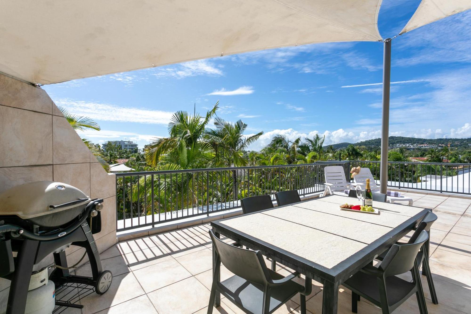 Noosa Tropicana 4*