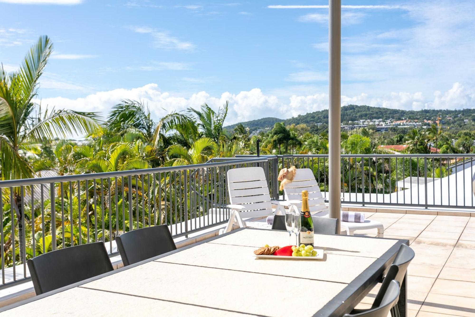 Noosa Tropicana Aparthotel 4*