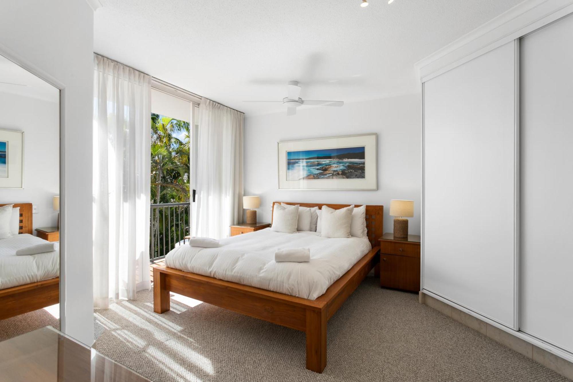 Aparthotel Noosa Tropicana 4*