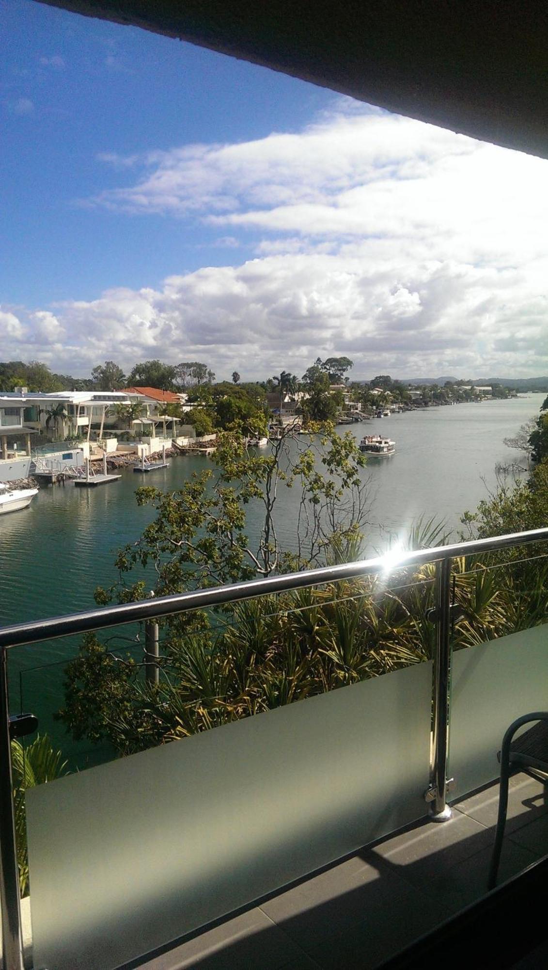 Laguna 4*