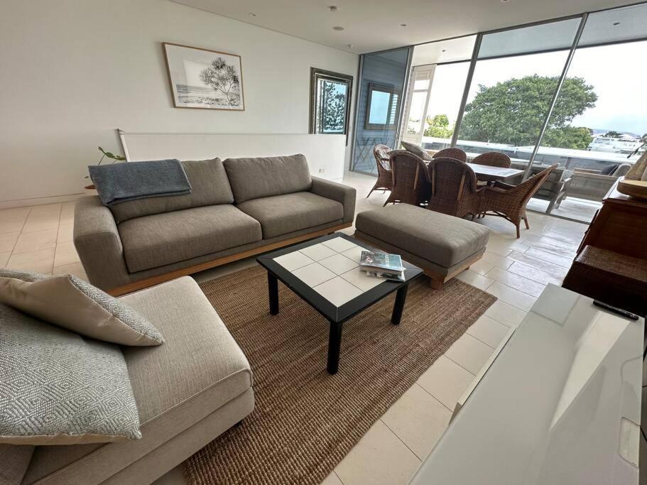 With Stunning Views Unlimited Wifi Apartment