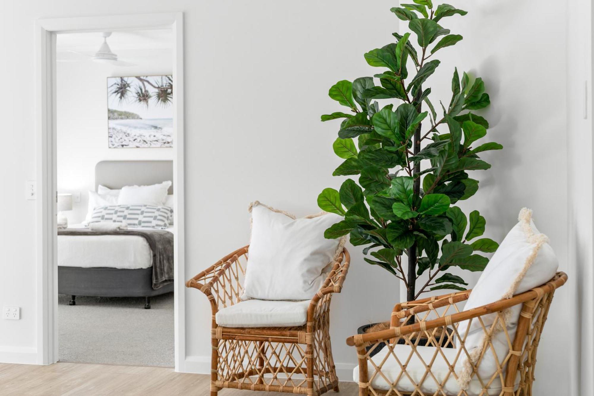 Aparthotel Noosa Tropicana 4*