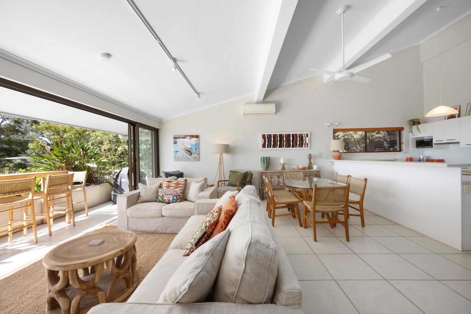 Cove Point 5 Stylish Cove Escape * Noosa Heads