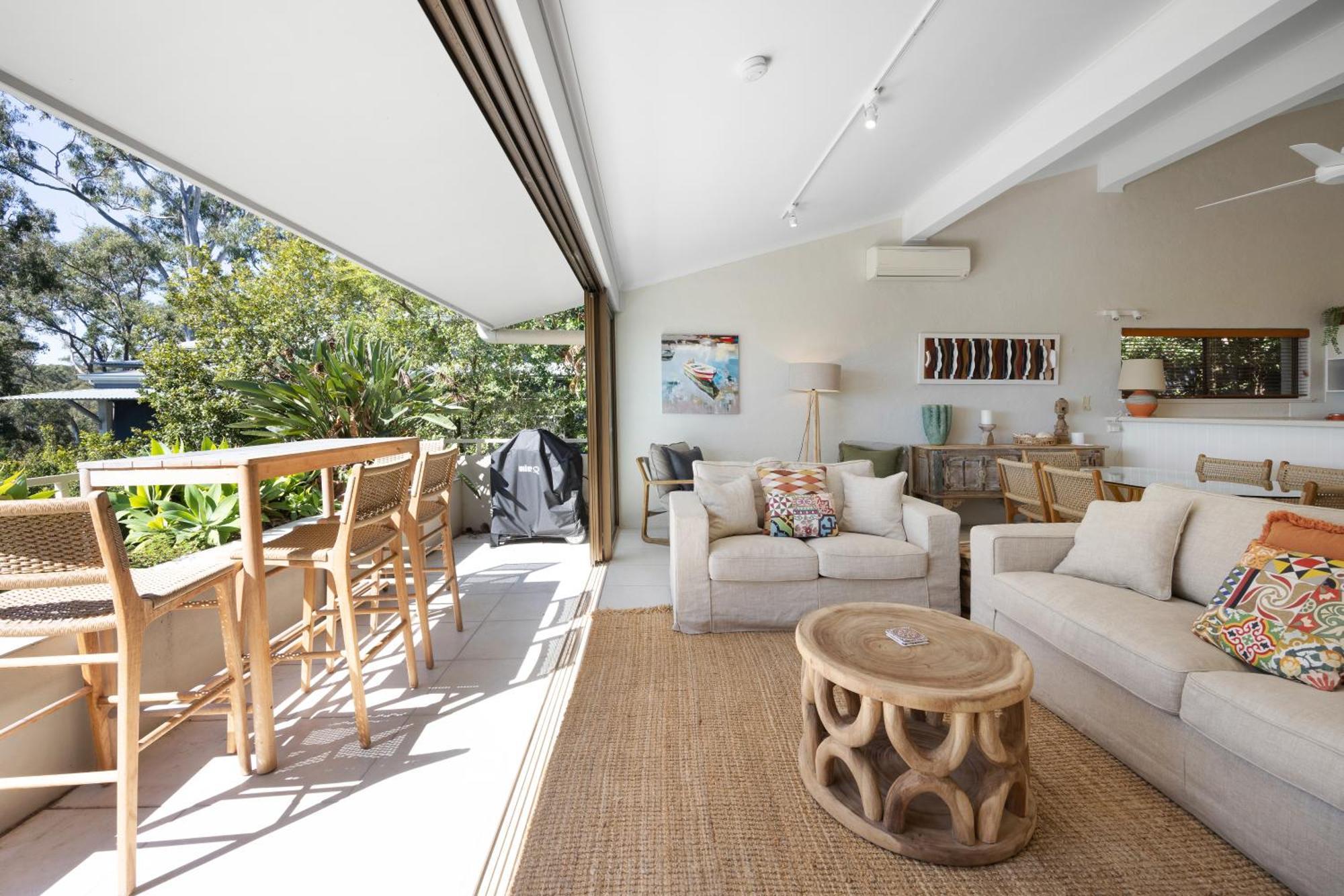 Cove Point 5 Stylish Cove Escape Holiday home