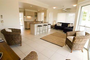 Noosa Riviera Aparthotel