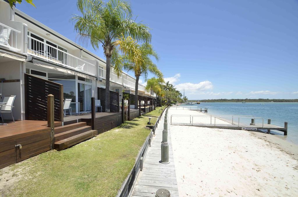 Skippers Cove Waterfront Aparthotel