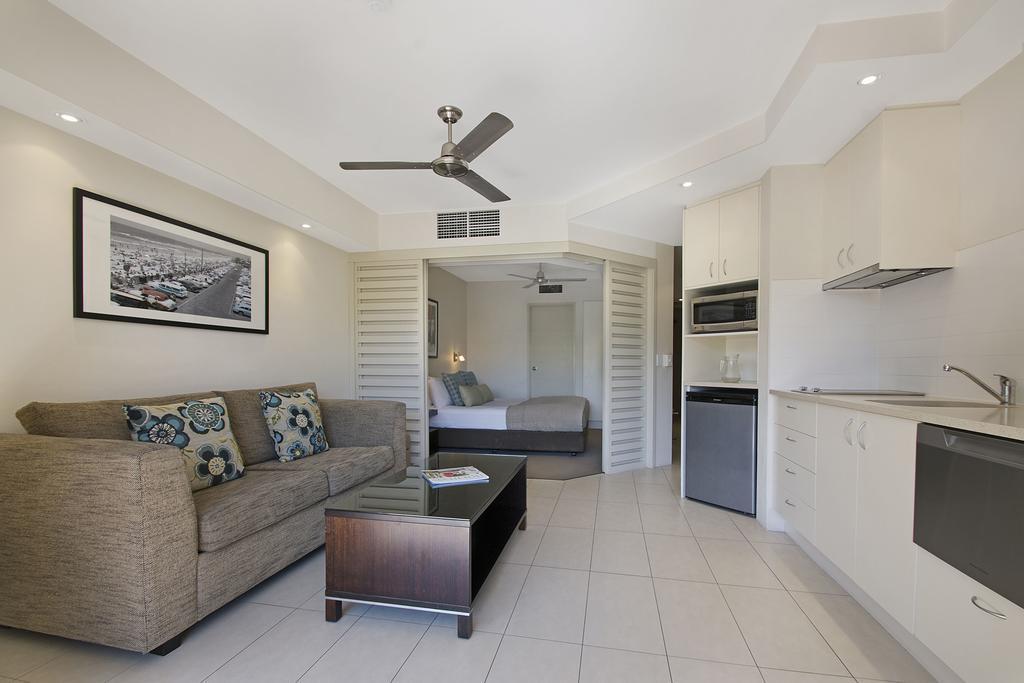 Aparthotel Mantra French Quarter 4*