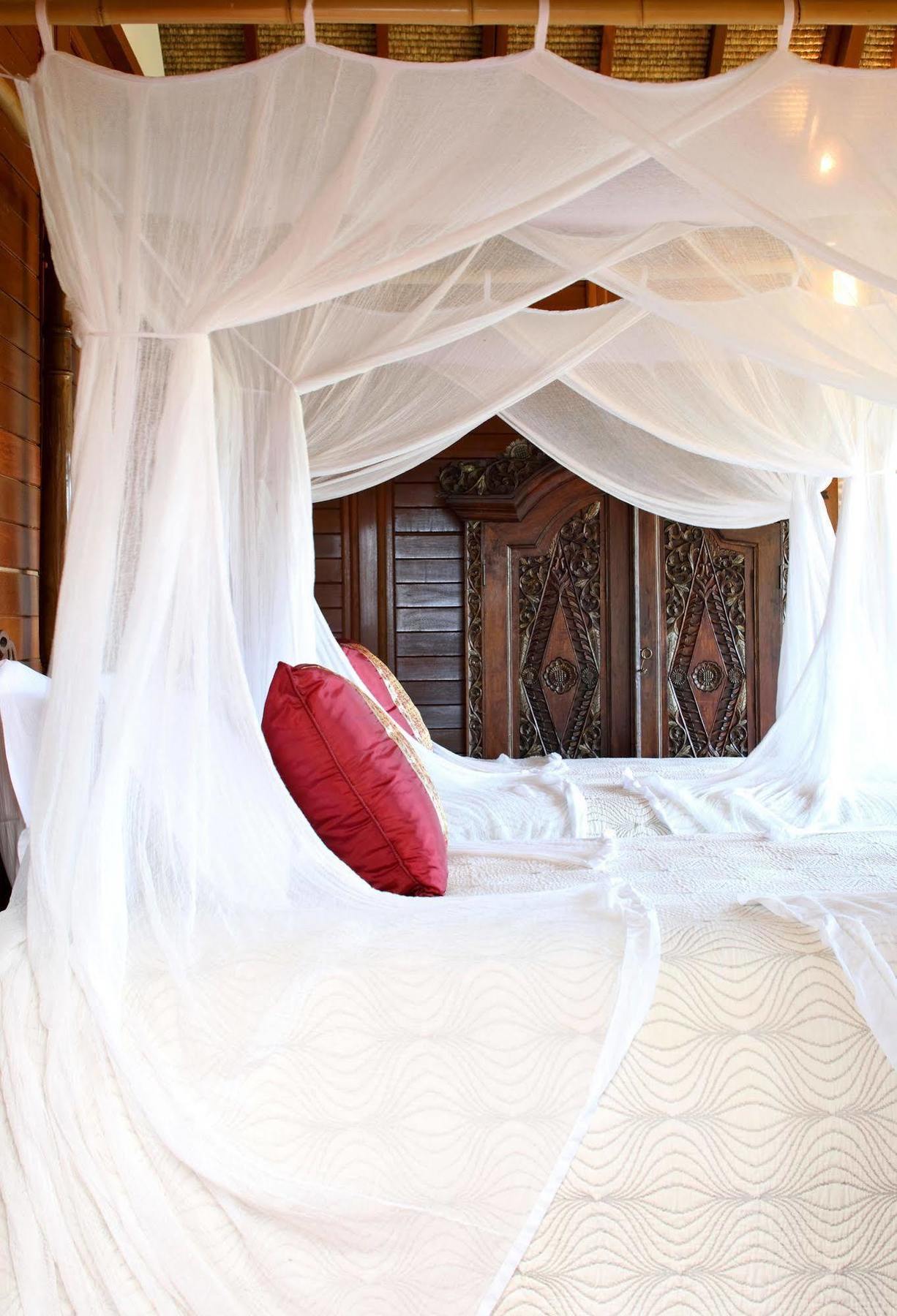 Hotel Makepeace Island 5*