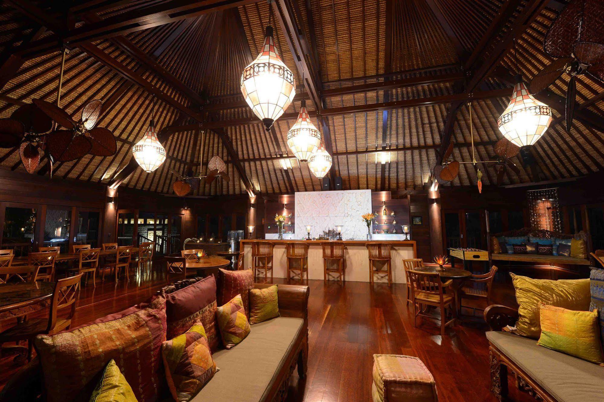 Hotel Makepeace Island