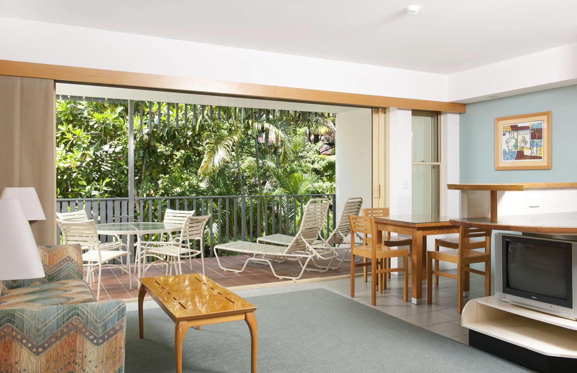 Aparthotel Mantra French Quarter 4*