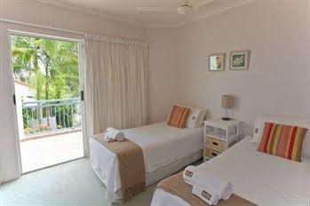 Aparthotel Noosa Riviera 4*