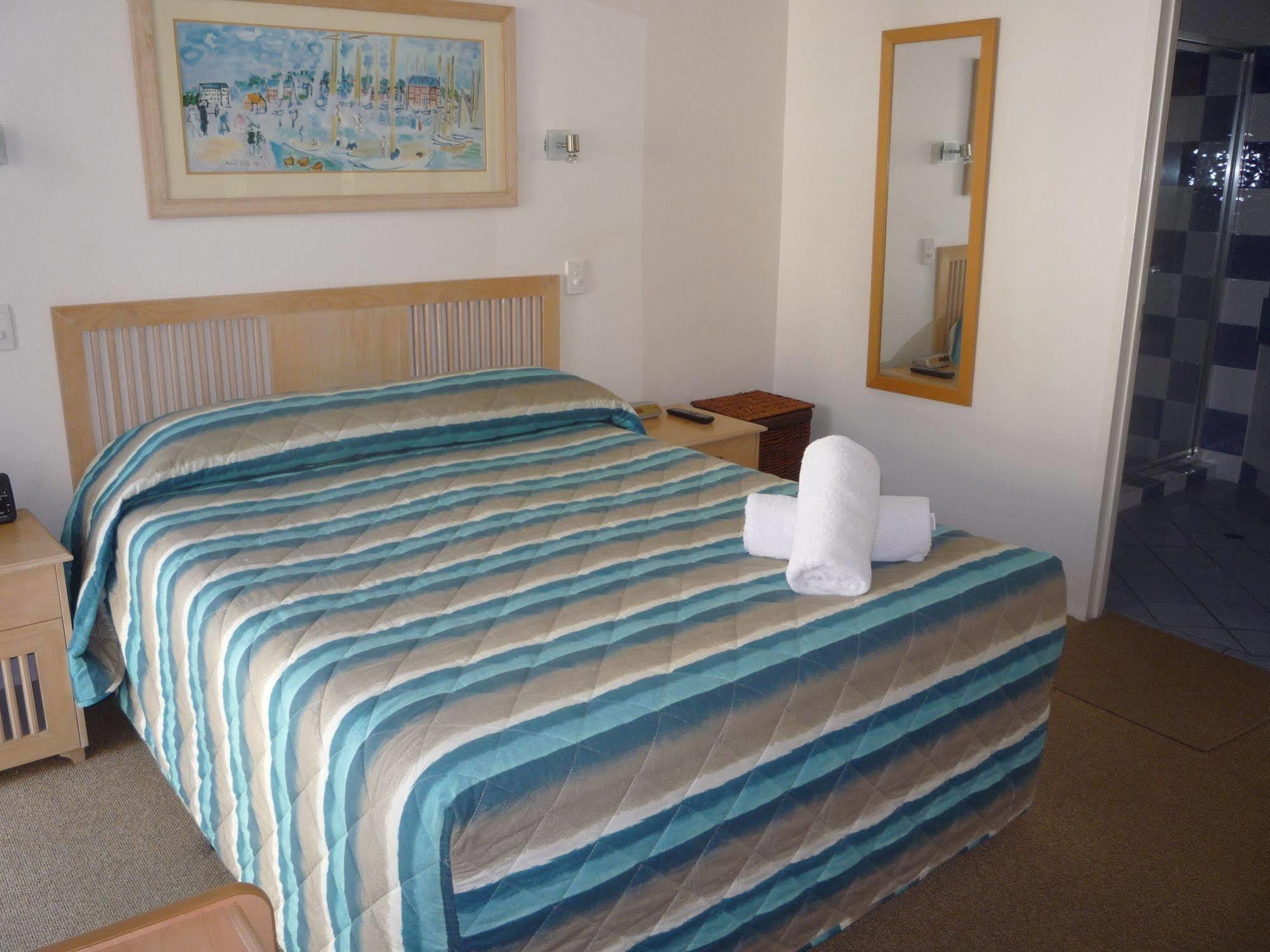 Regatta Noosa Aparthotel Noosaville