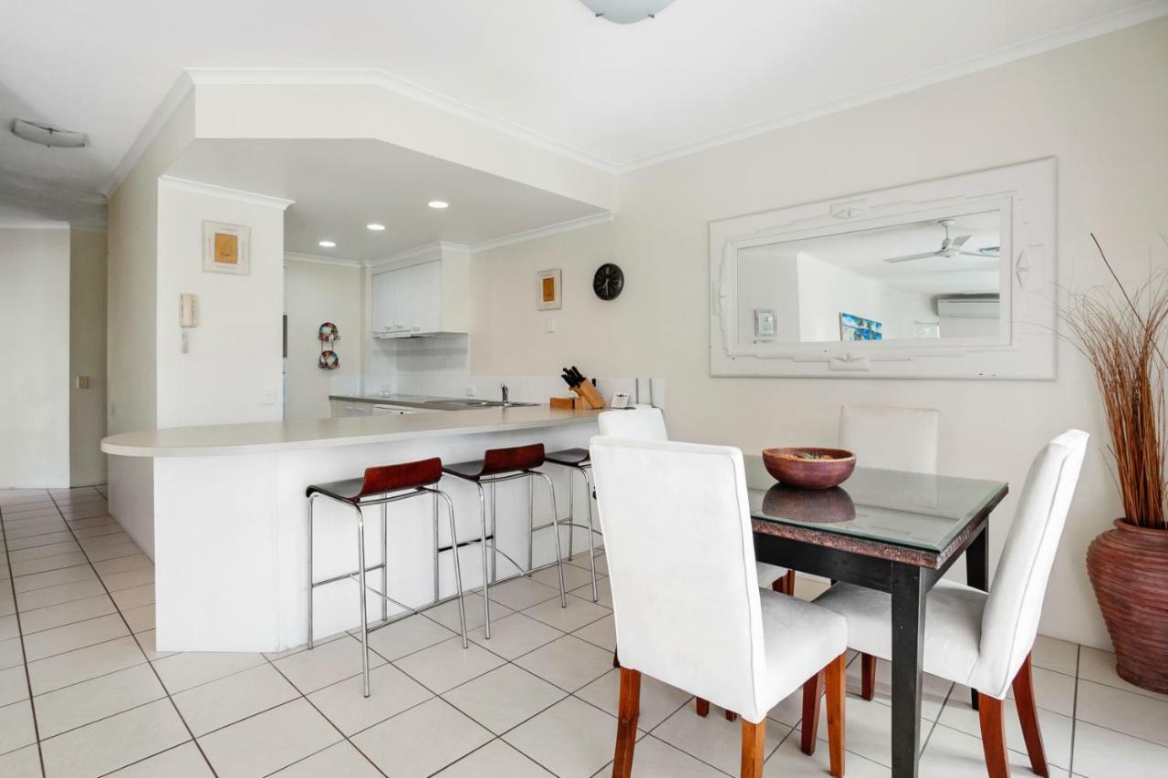 Aparthotel Noosa Riviera 4*