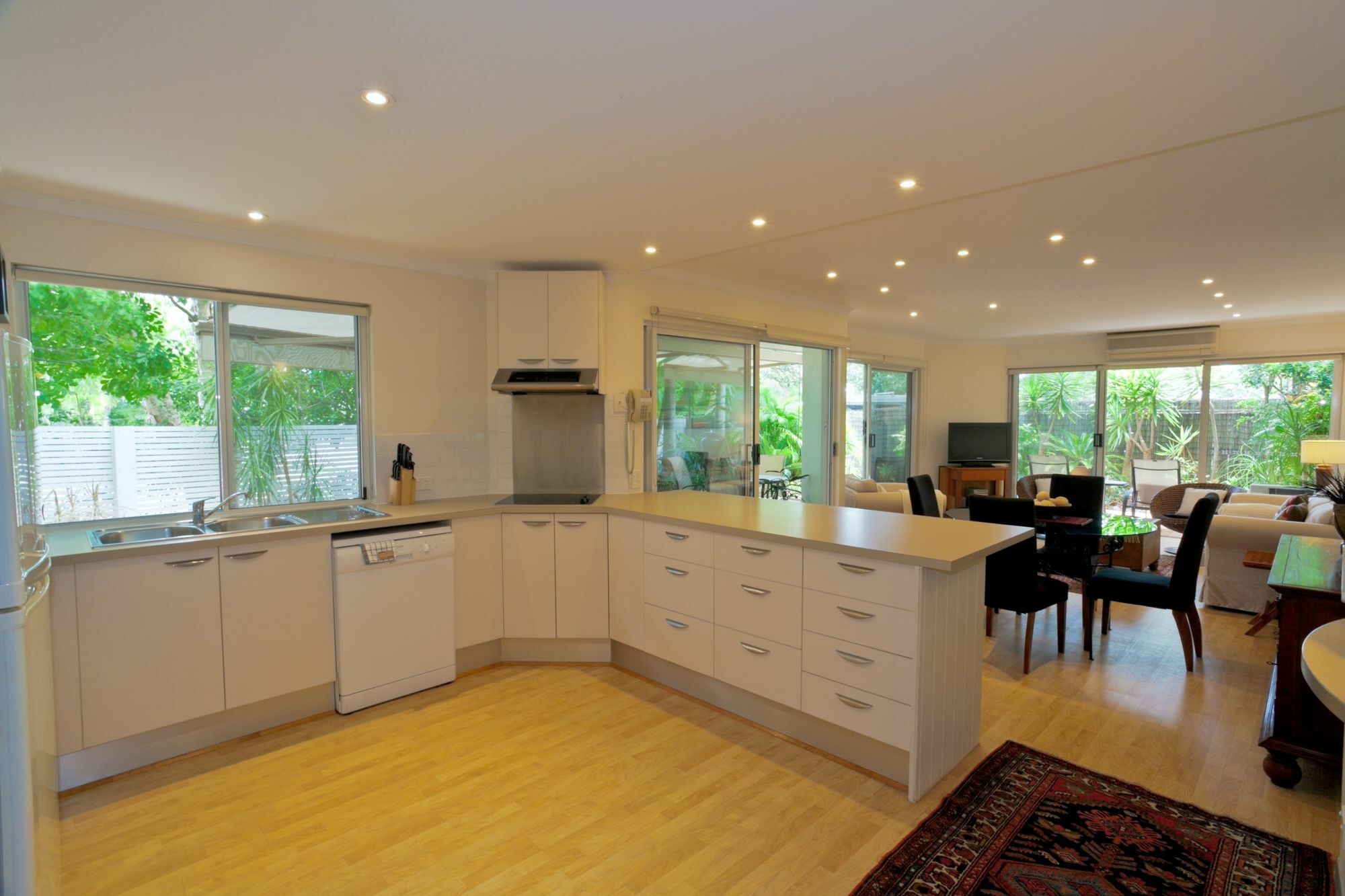 Noosa Riviera Aparthotel Noosaville